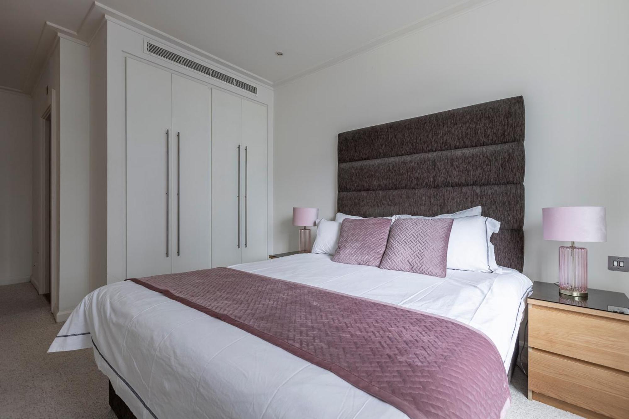 City Waterfront Apartments Londra Esterno foto